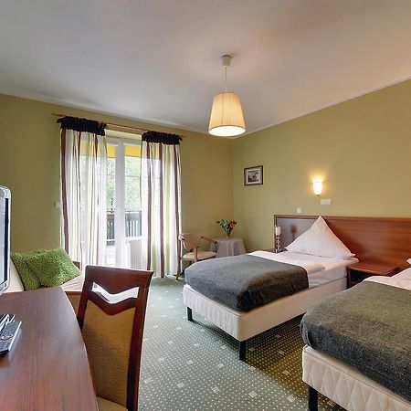 קרפאז' Hotel Belweder - Przy Hotelu Golebiewski מראה חיצוני תמונה